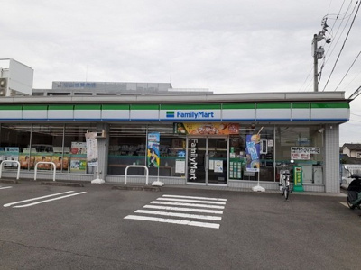 【周辺】 | マリオン松末 | ファミリーマート松末店様まで450m