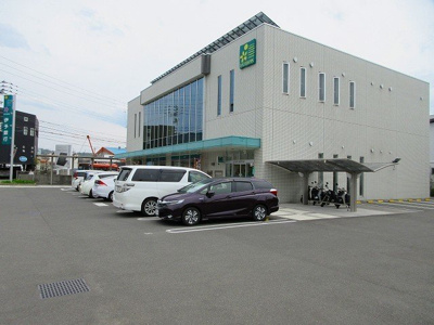 【周辺】 | マリオン松末 | 伊予銀行福音寺支店様まで450m