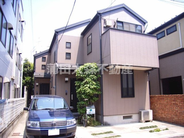 アネックス中央の外観