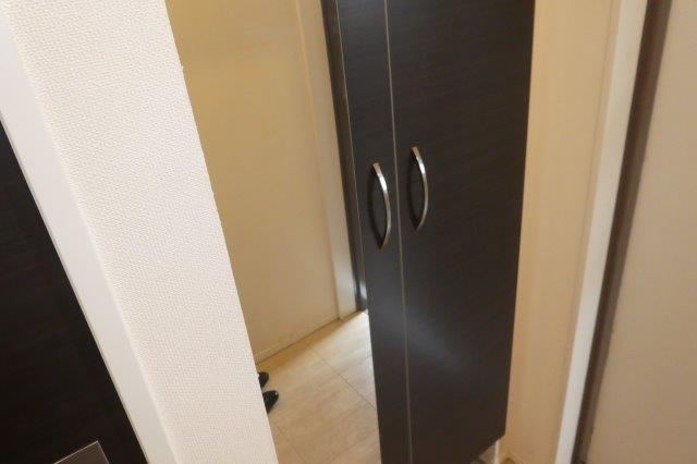 ショコラの内装|シューズボックス