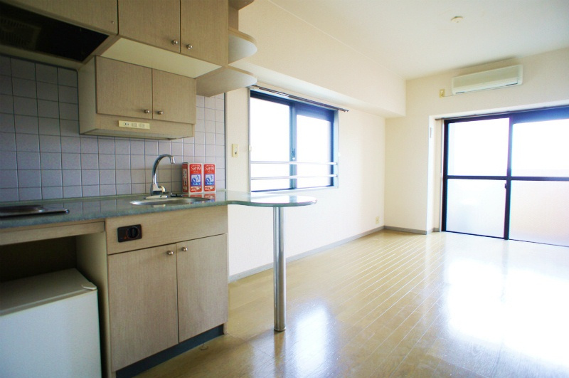 ロマネスク通町第2【キャッシュバック対象物件】の洋室|洋室です