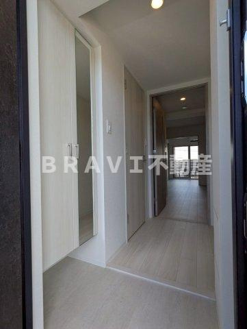 ALivis緑橋 BRAVI不動産の玄関