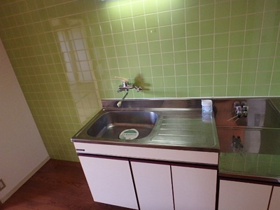 【キッチン】 | ロイヤルパーク | 2口ガスコンロ設置可