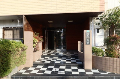 【エントランス】 | ロイヤルパーク