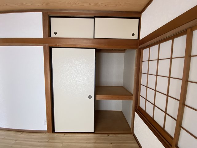 増井アパートの収納