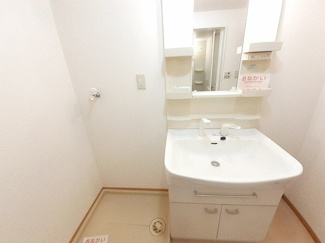 【洗面所】 | ル・ボヌール