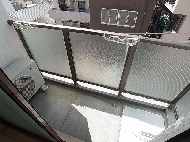 神戸市兵庫区西橘通１丁目の賃貸マンションのバルコニー|日当たりの良いバルコニー