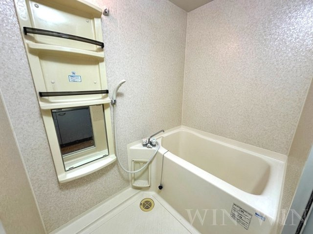 トーヨーコートウィステリアの浴室