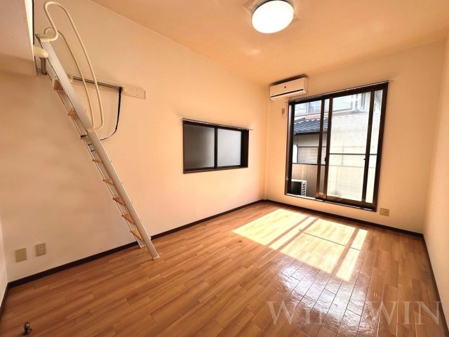 トーヨーコートウィステリアの居間・リビング