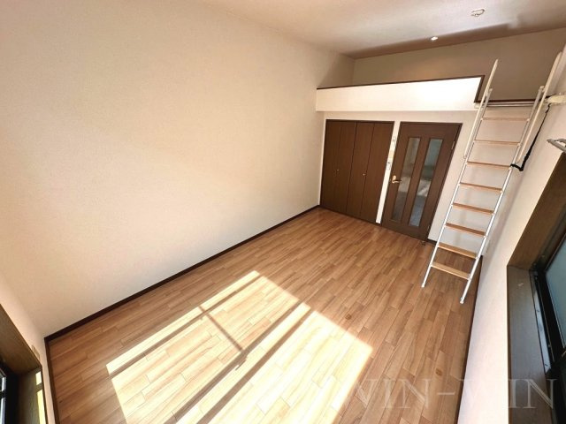 トーヨーコートウィステリアの居間・リビング