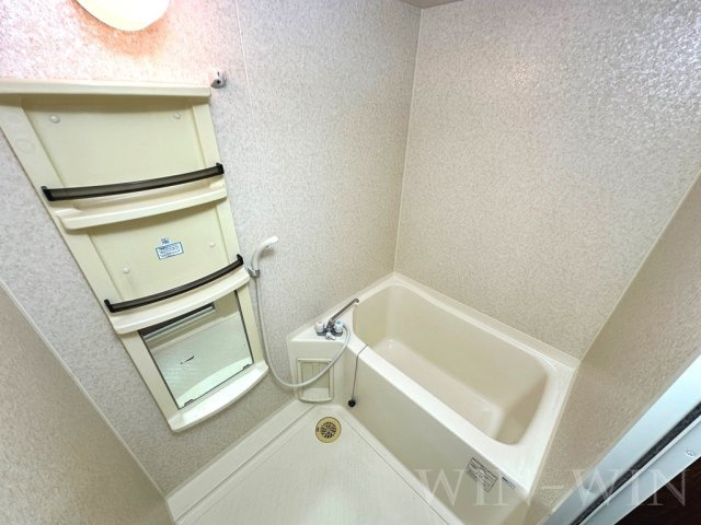 トーヨーコートウィステリアの浴室