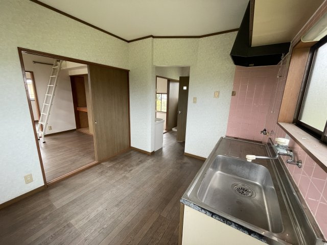 中村アパートの洋室