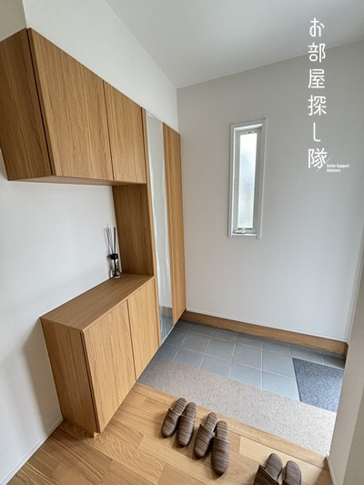 久留米市高良内町の中古一戸建の玄関