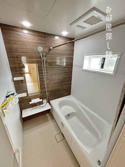 久留米市高良内町の中古一戸建の浴室