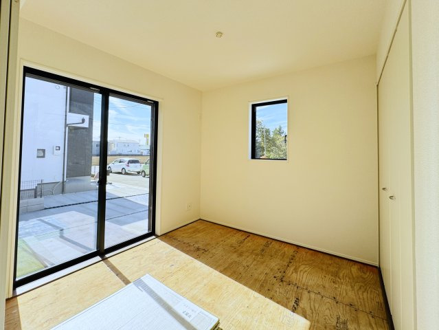 【和室】 | 松戸市古ケ崎３丁目新築戸建【古ヶ崎小学校：10分】 | 4.5帖洋風和室