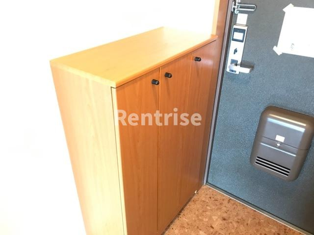 エターナルパレス|下駄箱(イメージ)