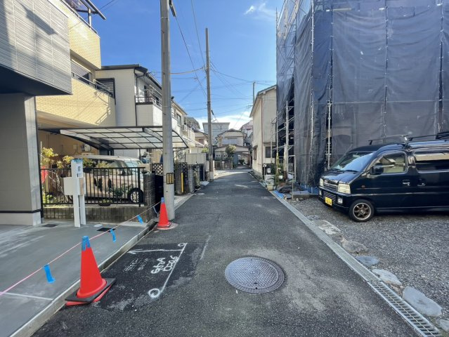 茄子作北町　新築一戸建の前面道路含む現地写真