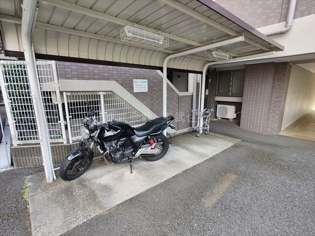 【駐輪場】の画像
