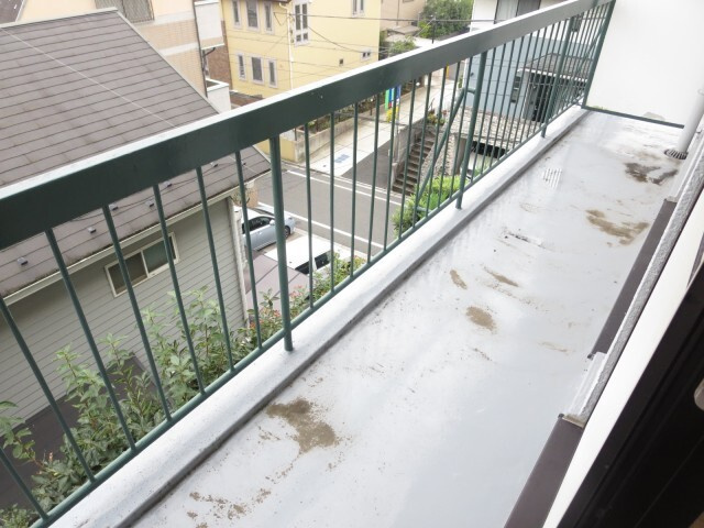 アパートメントカヤ田園調布のバルコニー