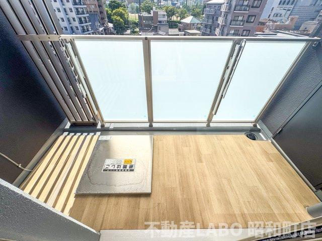 プレサンスロジェ天王寺真田山公園のバルコニー