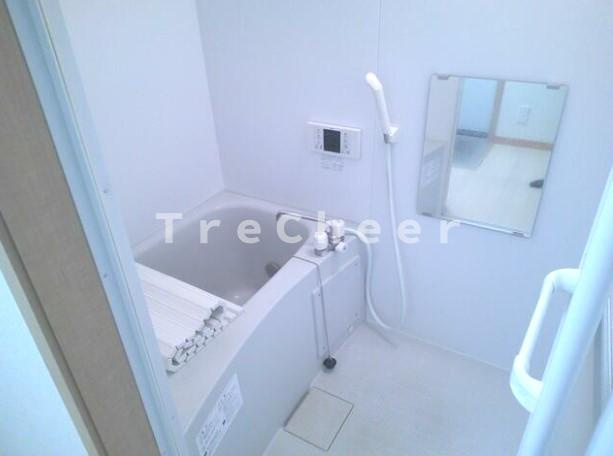 ハウスG(houseG)の浴室