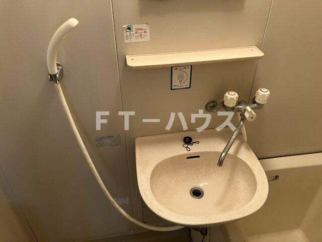 エヌ・ケイ・ハイツの洗面所