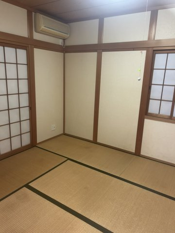 和泉市池田下町　中古建ての和室