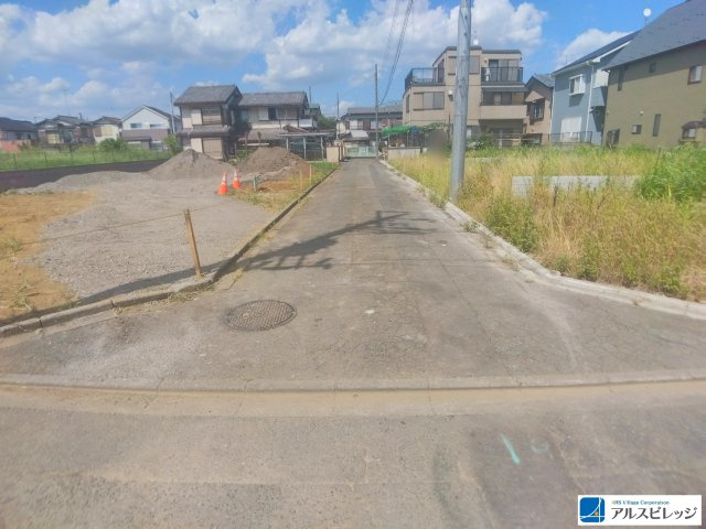 新築／志木市中宗岡5丁目　第30　全4棟の前面道路含む現地写真