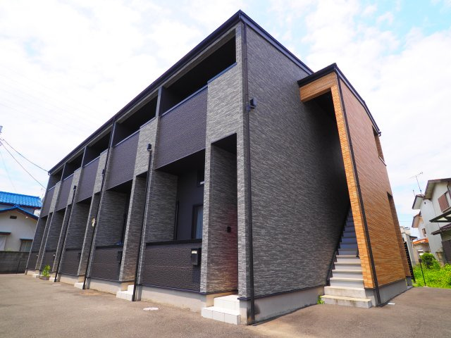 フォレスターナ