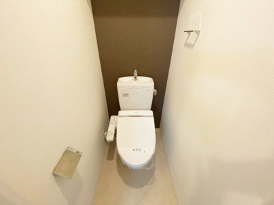 【トイレ】 | エスリード大阪城南グランデュクス | シンプルで使いやすいトイレです