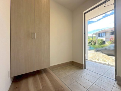 【玄関】 | 箕面市箕面4丁目貸家