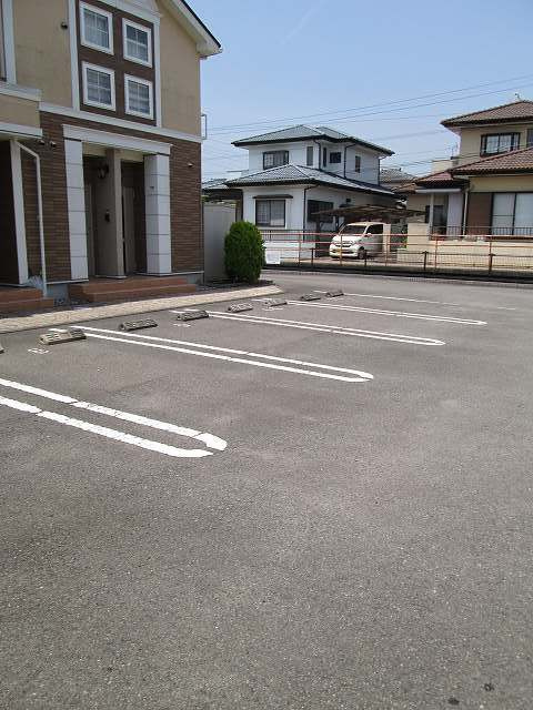 ｆｅｅｌ・大塚　Ａ棟の駐車場|駐車場