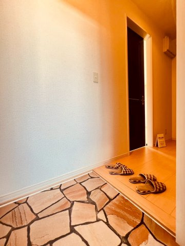 リビングタウン魚住の玄関