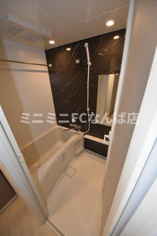 エスレジデンス阿波座バウンシーの浴室