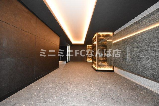 エスレジデンス阿波座バウンシーのエントランス