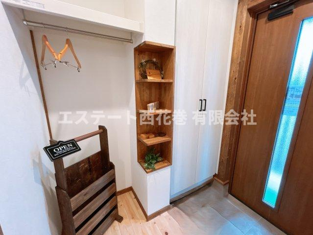 花巻市胡四王一丁目　サイエンスホームの玄関