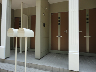 【玄関】 | ＥＴＯＩＬＥｍａｅｋａｗａ（エトワール前川） | 玄関入口