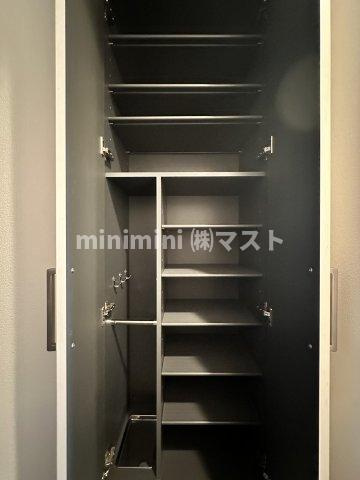 プレサンス福島ニューゲートの収納