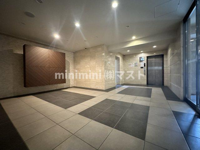 プレサンス福島ニューゲートのロビー