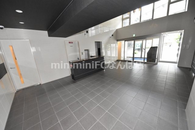 プレサンス大阪ドームシティワンダーのエントランス