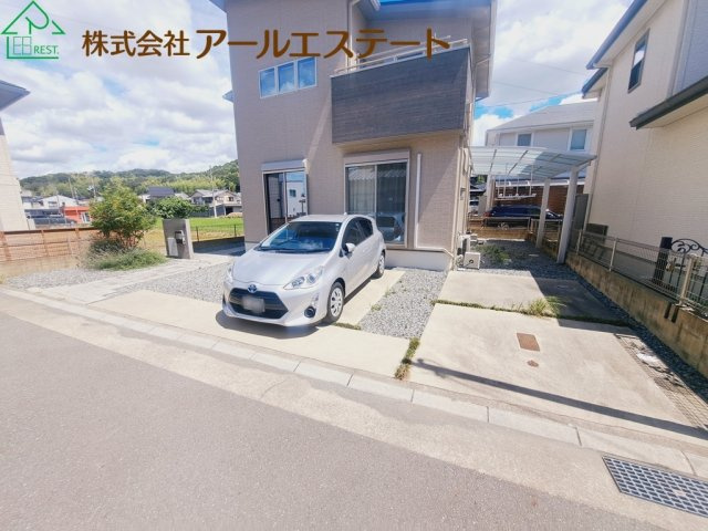 姫路市御立東1丁目の駐車場