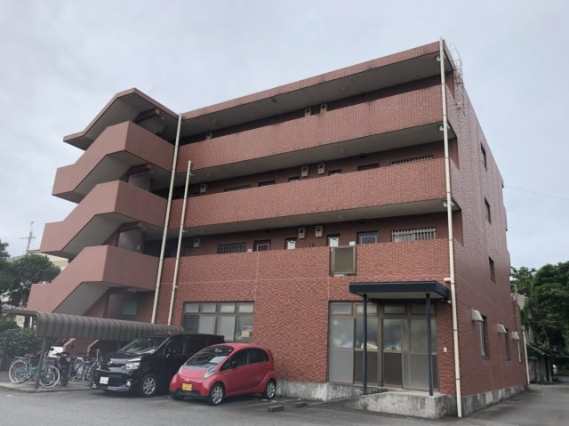 フェニックス殿岡の外観