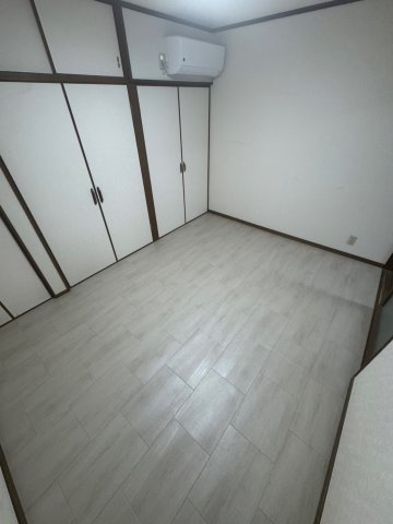 ときわ花山ハイツの寝室