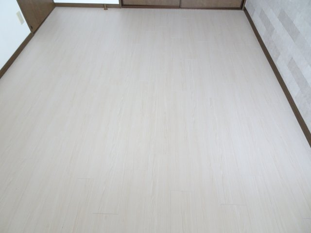 ヴィラマルヨシの洋室