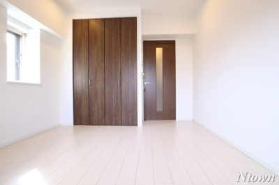 【居間・リビング】 | チェルトヴィータ  | こちらのリビングで趣味の時間をお楽しみください