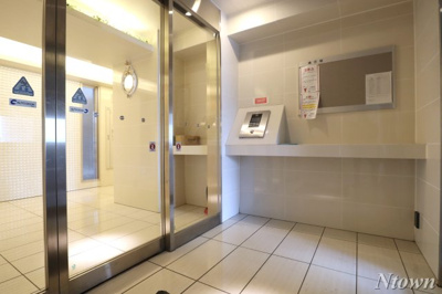 【エントランス】 | チェルトヴィータ  | ゆとりのあるエントランスです