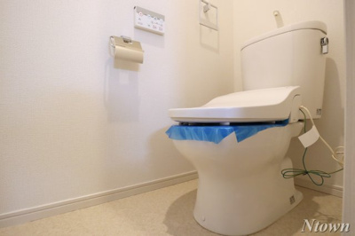 【トイレ】 | チェルトヴィータ  | 落ち着いた色調のトイレです