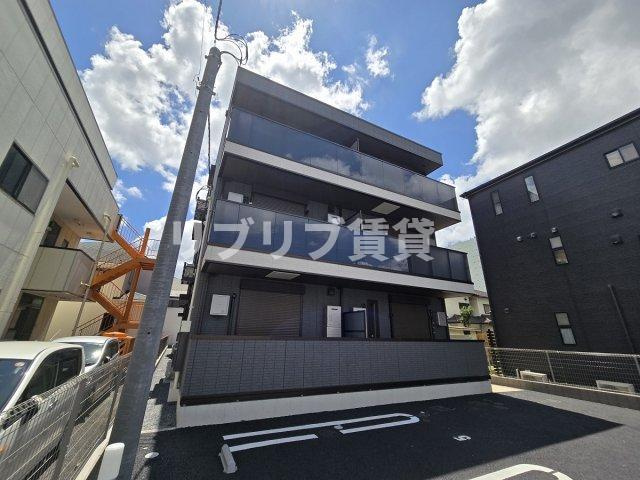 D-セアリスの外観