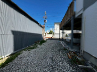 【前面道路含む現地写真】 | 宿屋町東３丁　建築条件付宅地 | 【閑静な住宅地でのびのび子育て】閑静な住宅地で子育て家族にピッタリ！毎日のお散歩も快適な緑に恵まれたエリアです♪