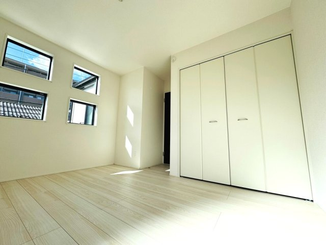 【洋室】 | 和光市南1丁目　新築一戸建住宅（成増店） | 6.5帖の洋室。全居室南向きのため、明るい室内。